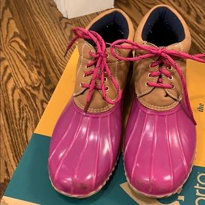 Hot pink Tommy Hilfiger duck boots